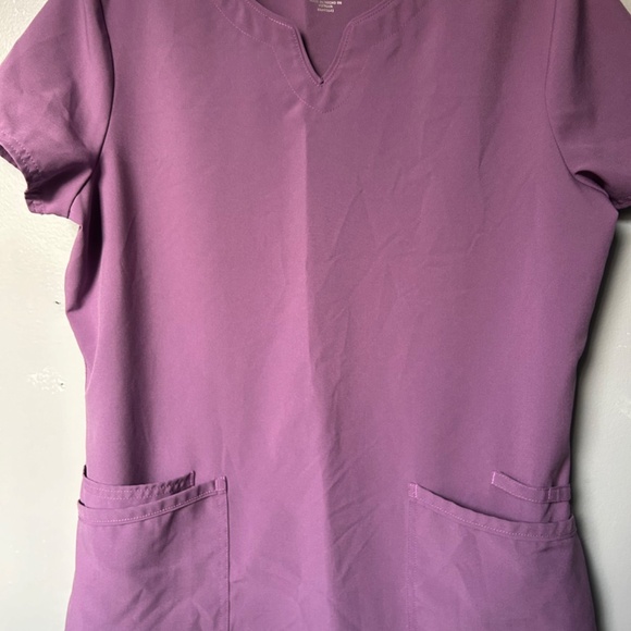 Scrubstar Scrub set - Picture 2 of 7